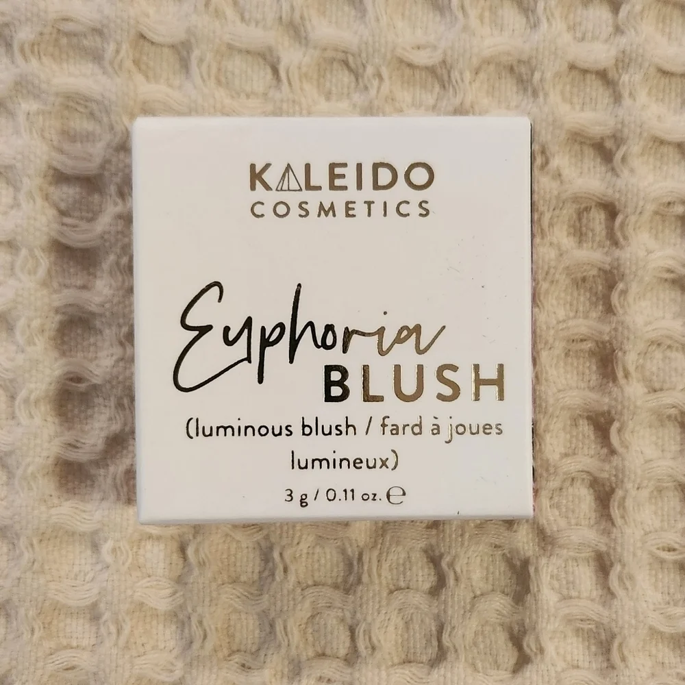 Kaleido Cosmetics Euphoria Blush in Felicity